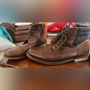 Bar III men’s boots